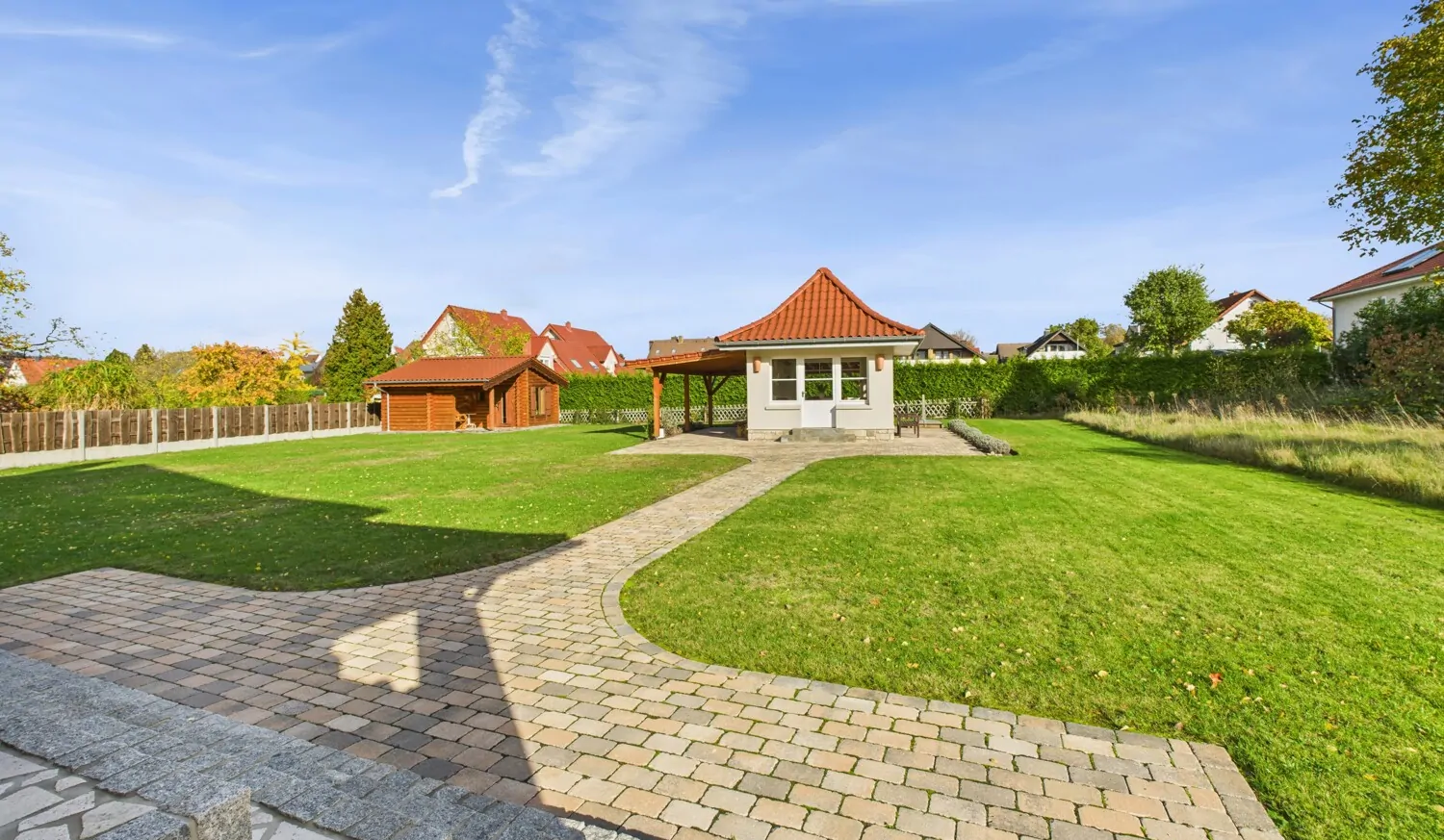 Stilvolle Fabrikantenvilla mit modernem Wohnkomfort