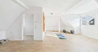 von_poll_real_estate_property_25292006_image_10