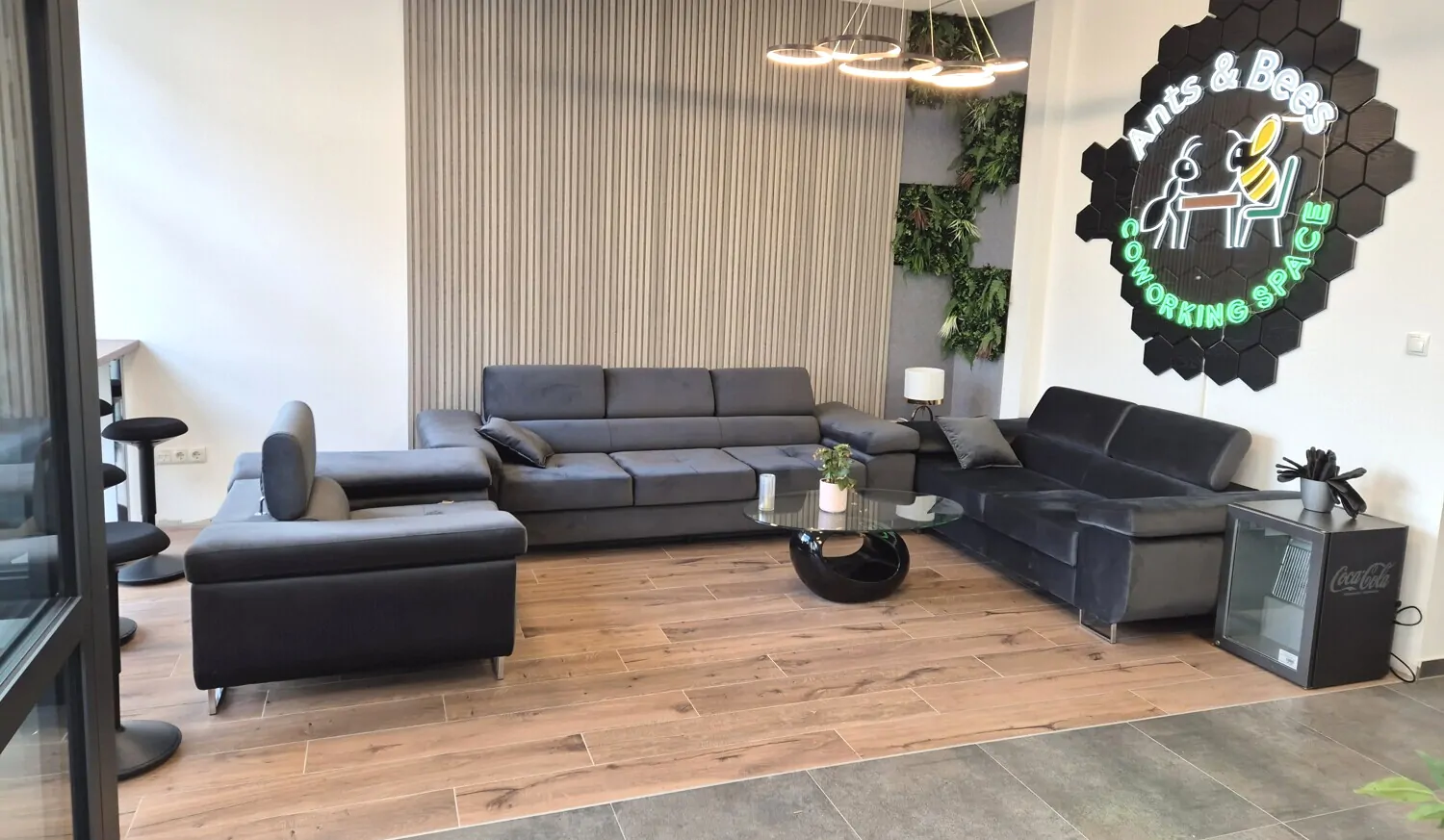 Warte-/Empfangsbereich