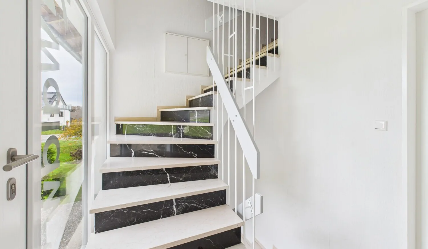 Treppenaufgang_zum_Dachgeschoss