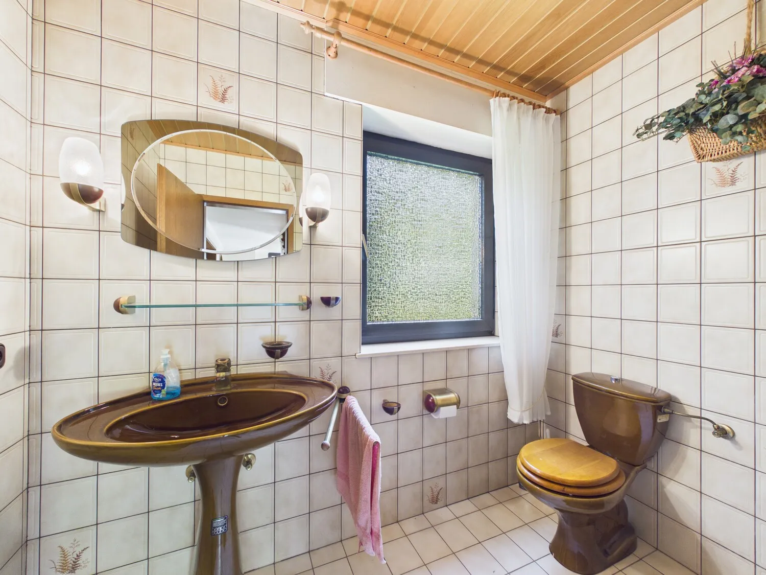 Gäste-WC - EG
