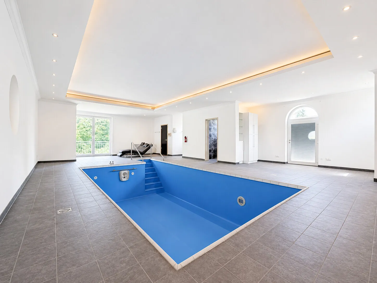 EG Schwimmhalle