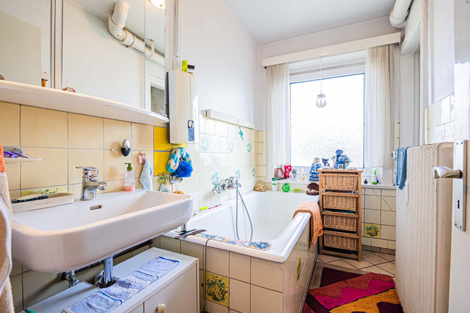 Badezimmer Wohnung OG
