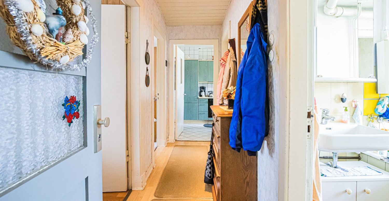Flur Wohnung OG