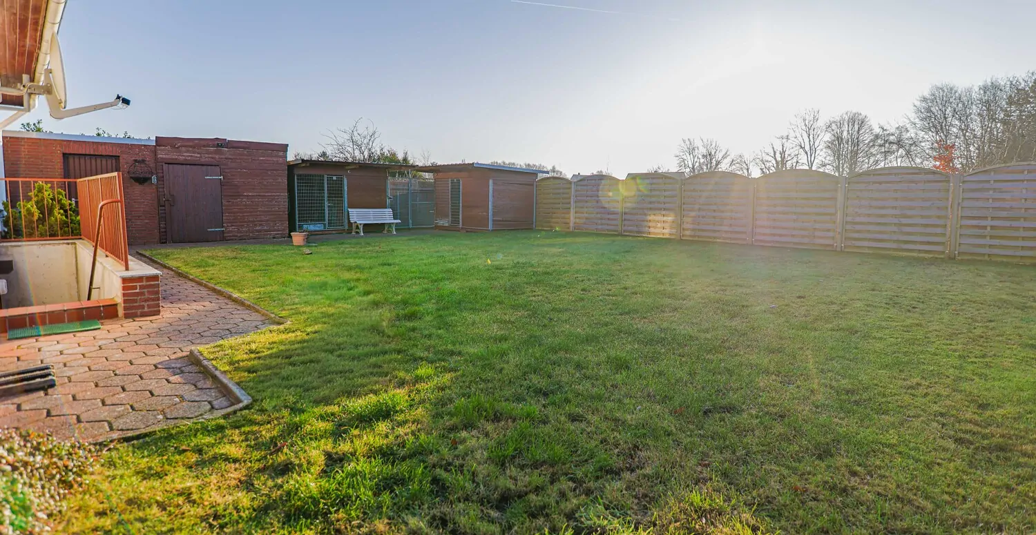 Grundstück Ansicht II