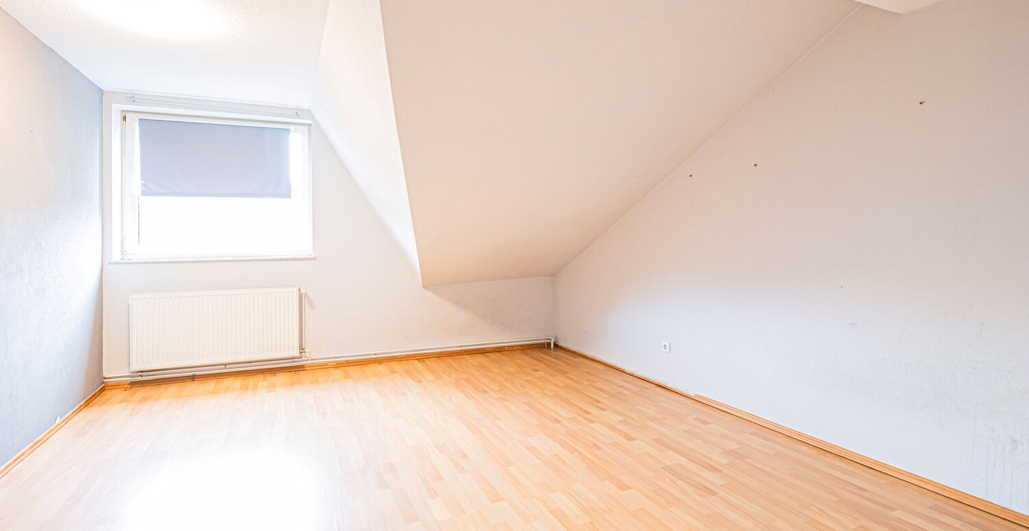 Zimmer Whg. DG DS 31