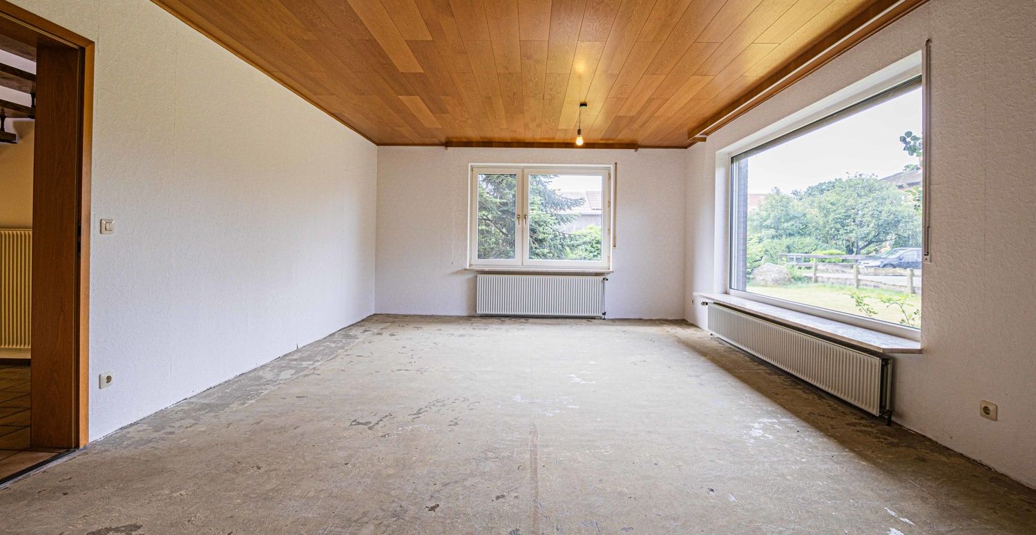 Wohn-/Esszimmer Ansicht I