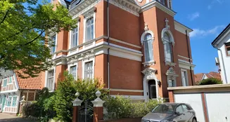 von_poll_real_estate_property_24389009-1_image_1