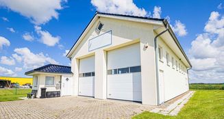 von_poll_real_estate_property_25389009_image_0