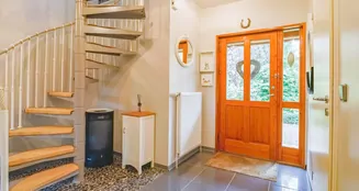 von_poll_real_estate_property_25389017_image_10