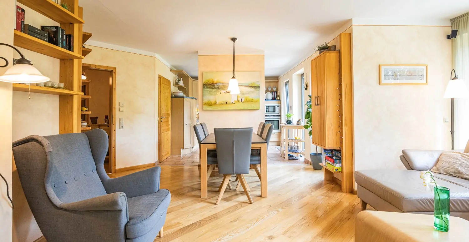 Wohn-/Esszimmer Ansicht II