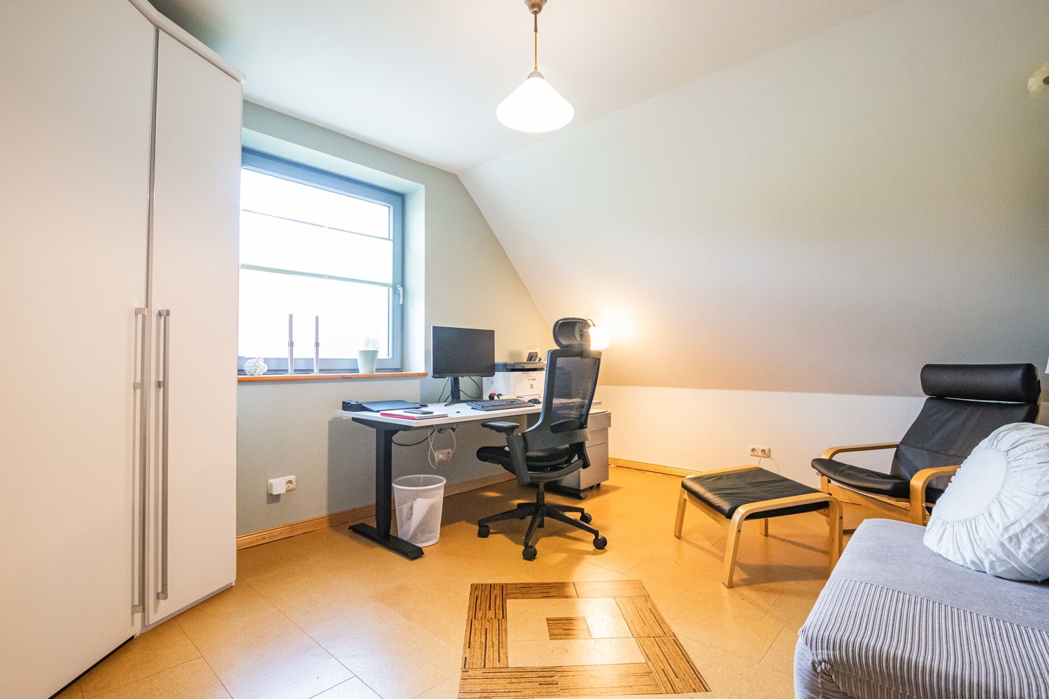 Arbeits-/Kinderzimmer