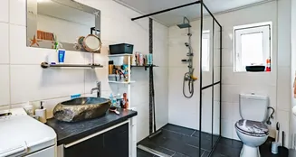 von_poll_real_estate_property_25389015_image_9