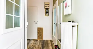 von_poll_real_estate_property_25389015_image_3