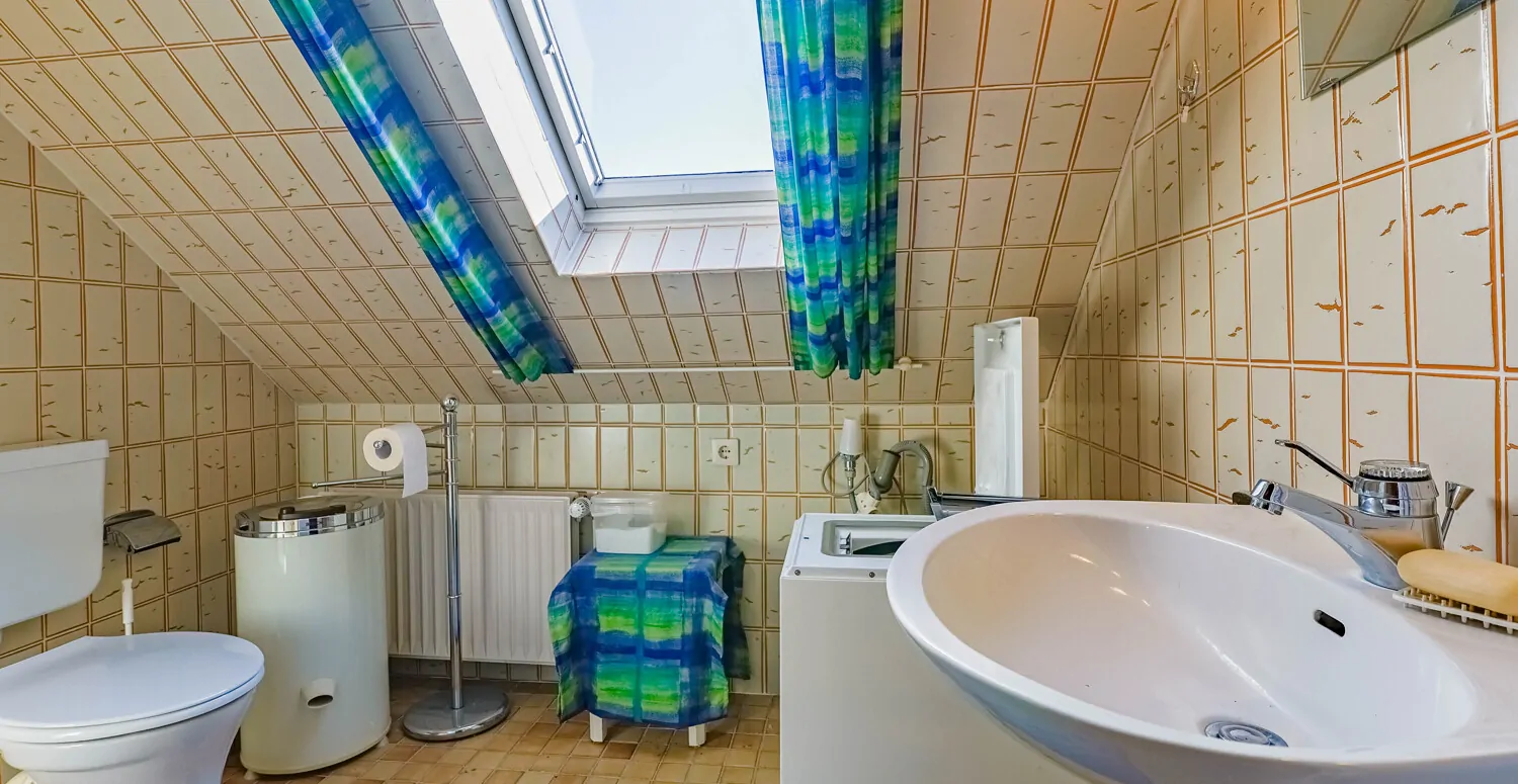 Badezimmer DG