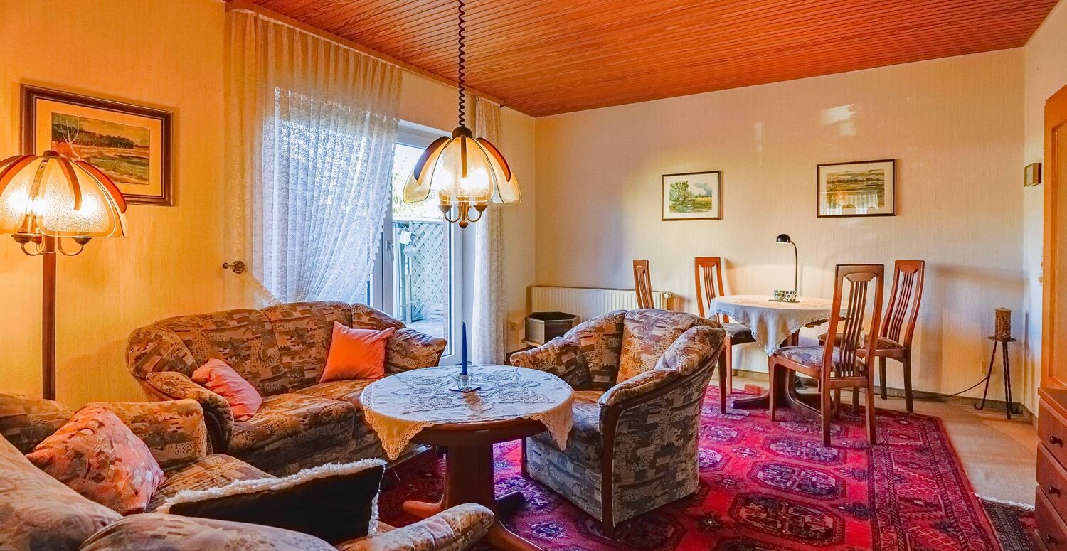 Wohn-/Esszimmer
