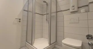 von_poll_real_estate_property_25389105_image_5