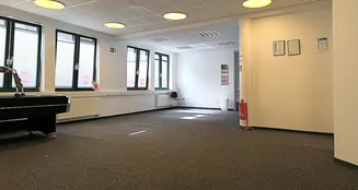 von_poll_real_estate_property_25389106_image_5