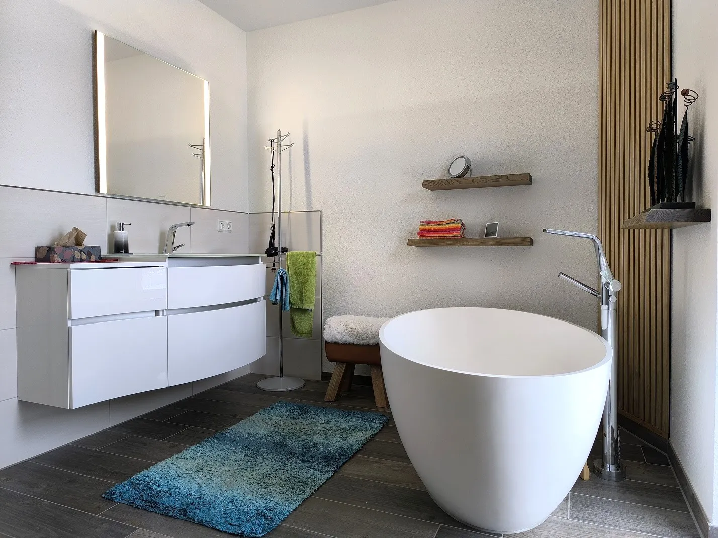 Badezimmer Ansicht I