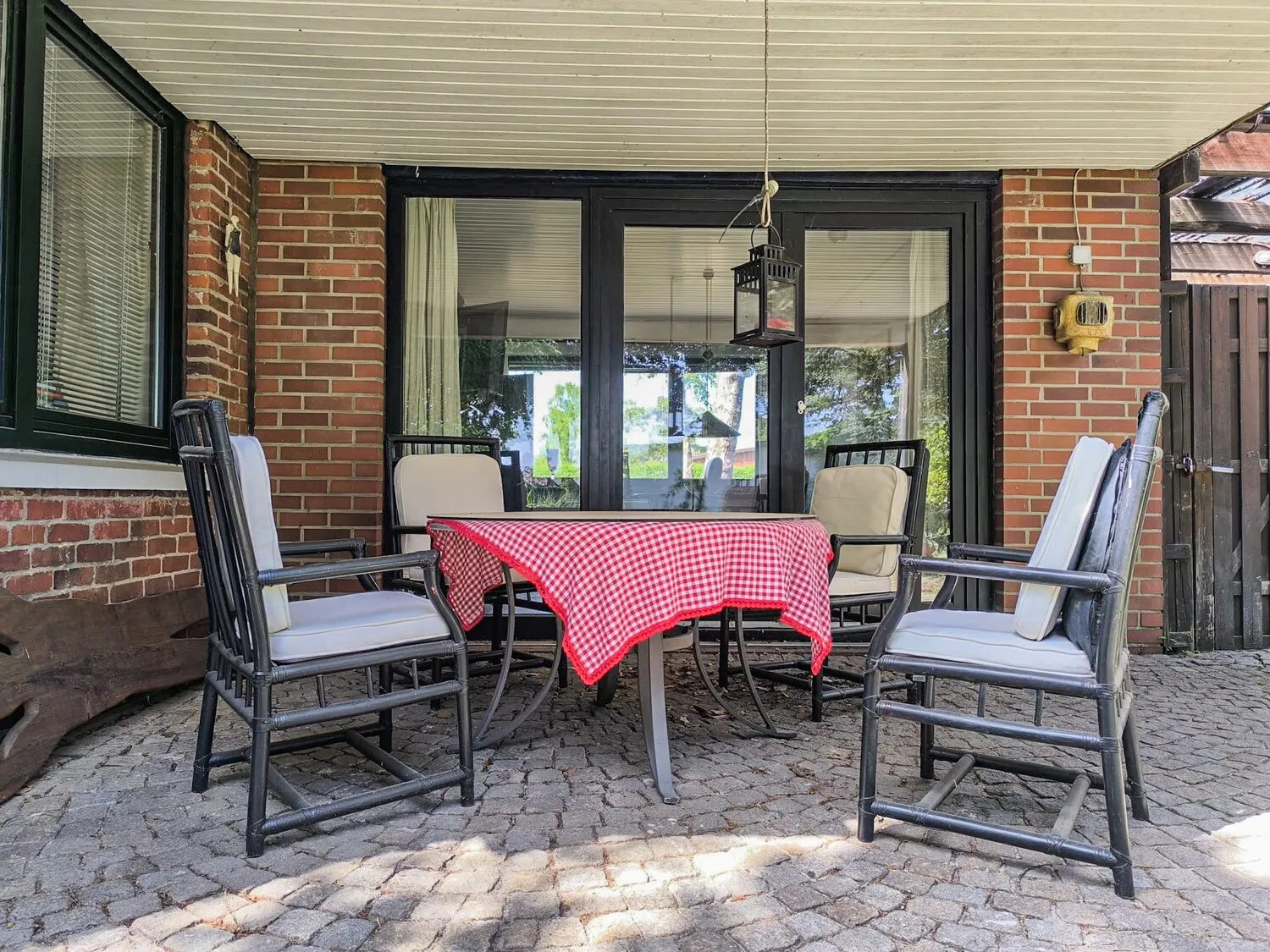 Überdachte Terrasse
