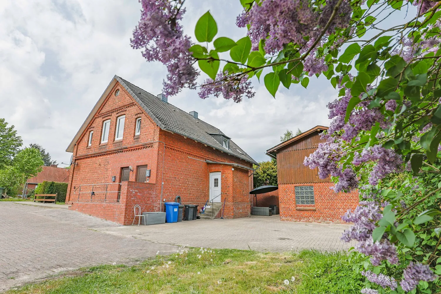 Gebäude Ansicht I