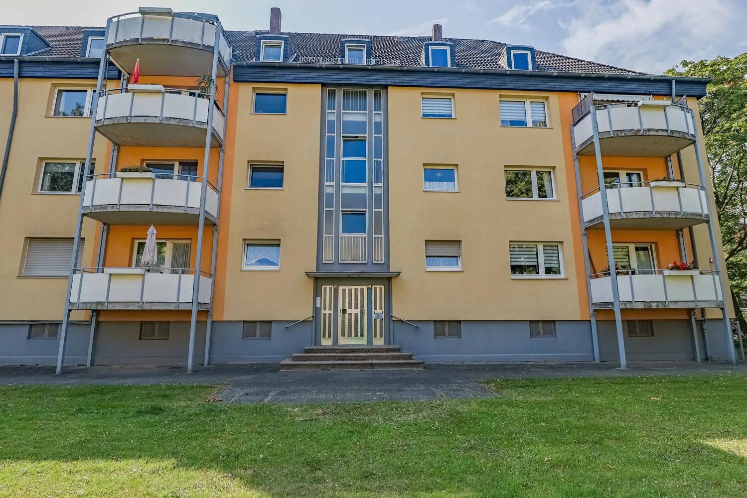 Gebäude Ansicht I