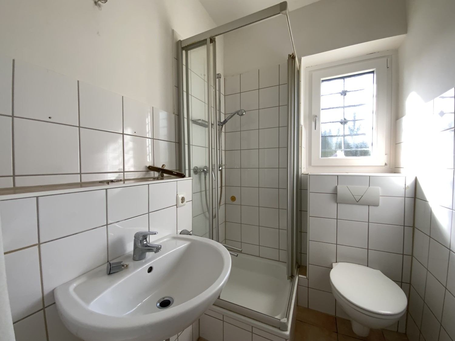 Haus B / Erdgeschoss rechts in Renovierung