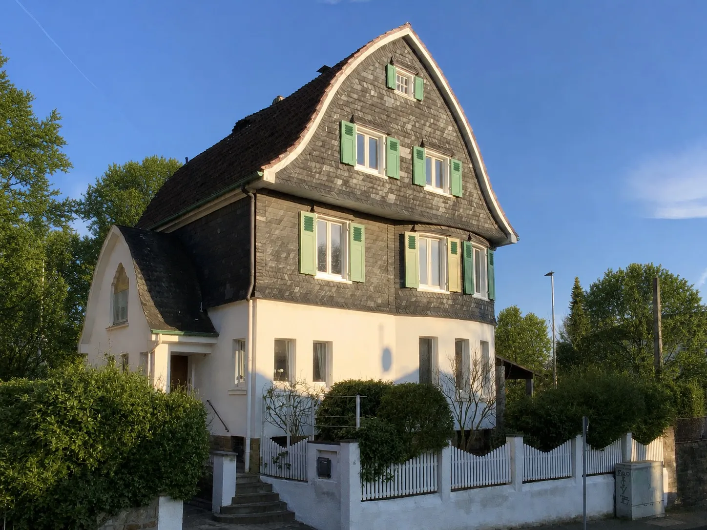 Straßenansicht