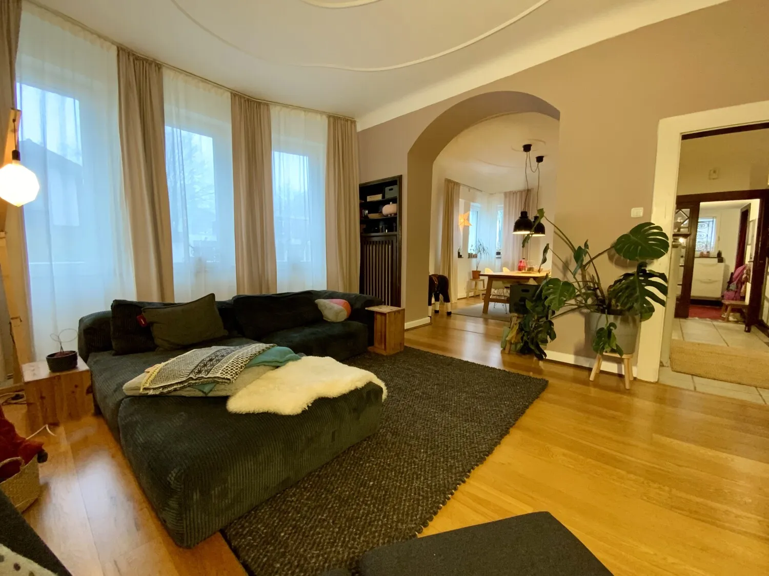 Wohn-/ Esszimmer
