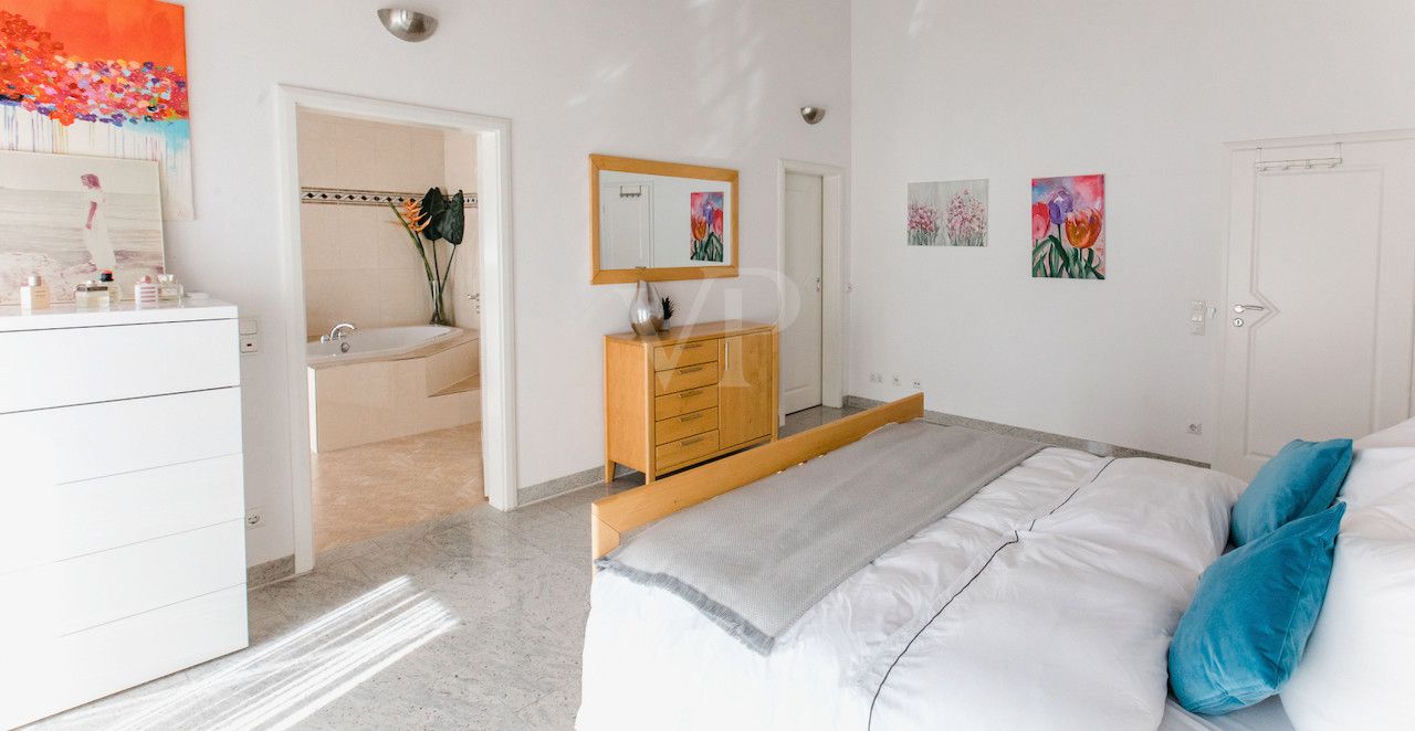 Schlafzimmer OG