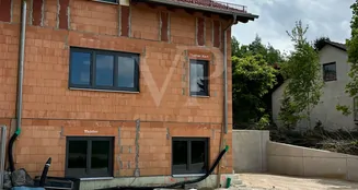 von_poll_real_estate_property_24144013_image_1