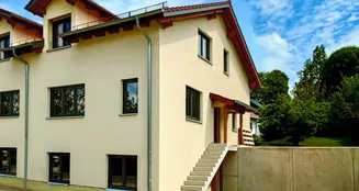 von_poll_real_estate_property_24144013_image_0