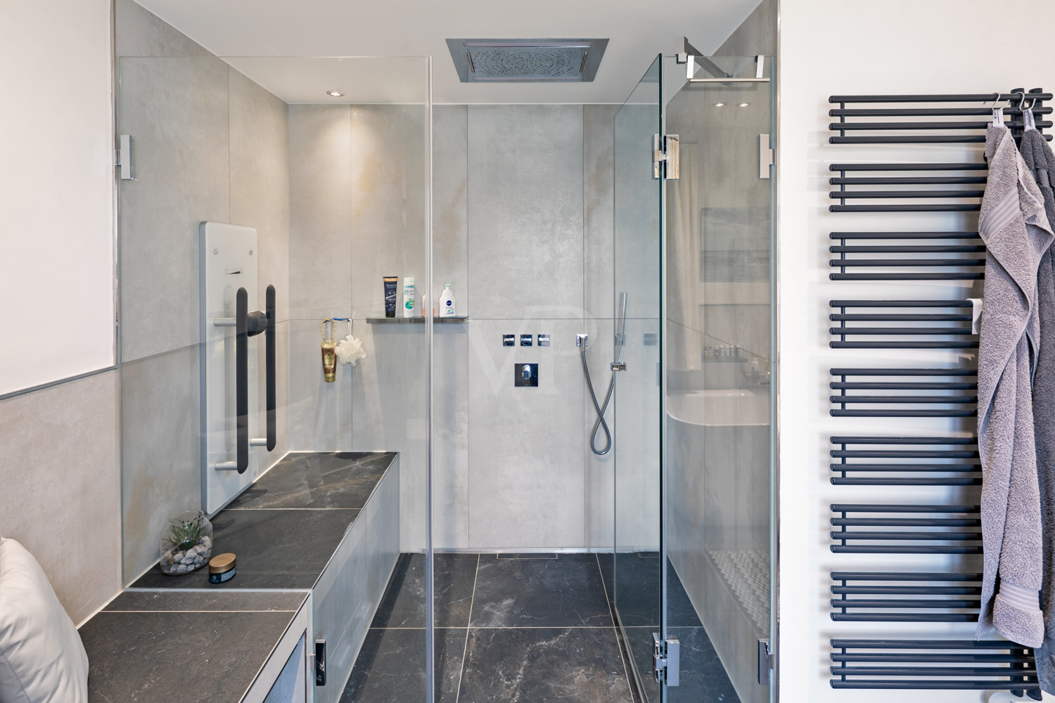 Dusche EG