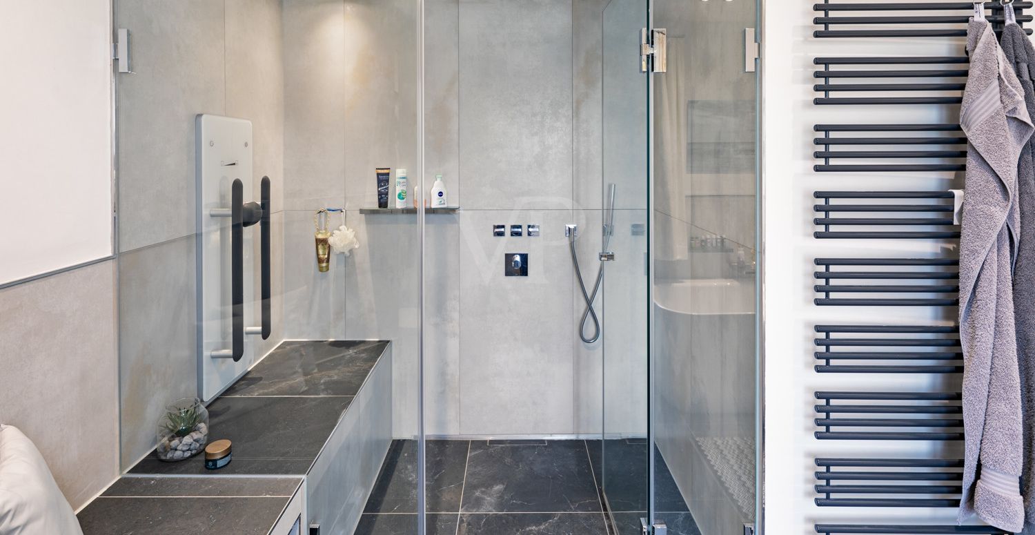 Dusche EG