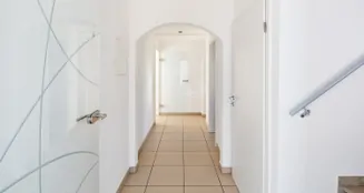 von_poll_real_estate_property_25144008_image_4