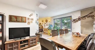 von_poll_real_estate_property_25144009_image_1