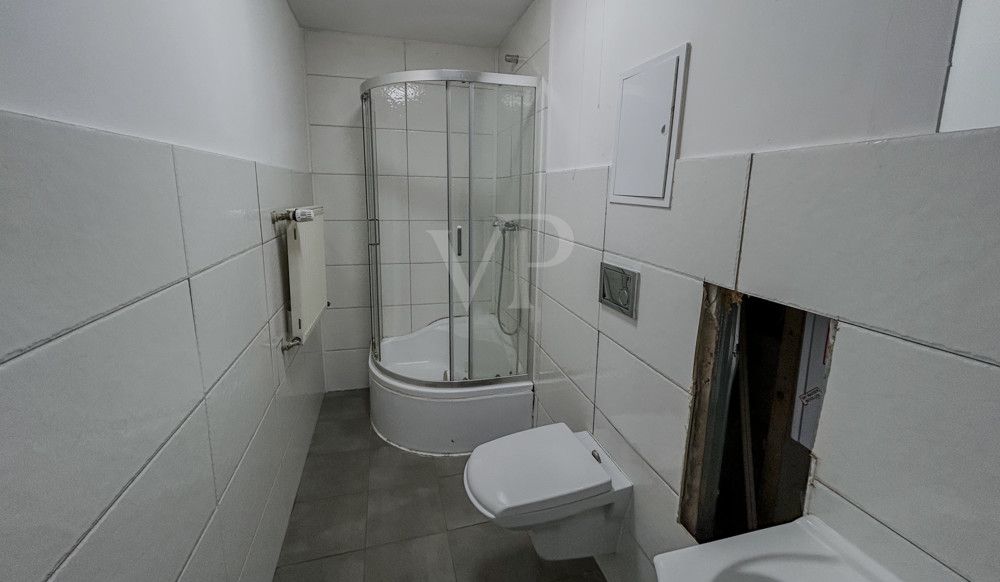 Badezimmer links