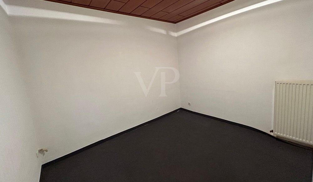 Büro- Praxisraum 4