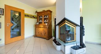 von_poll_real_estate_property_25250017_image_4