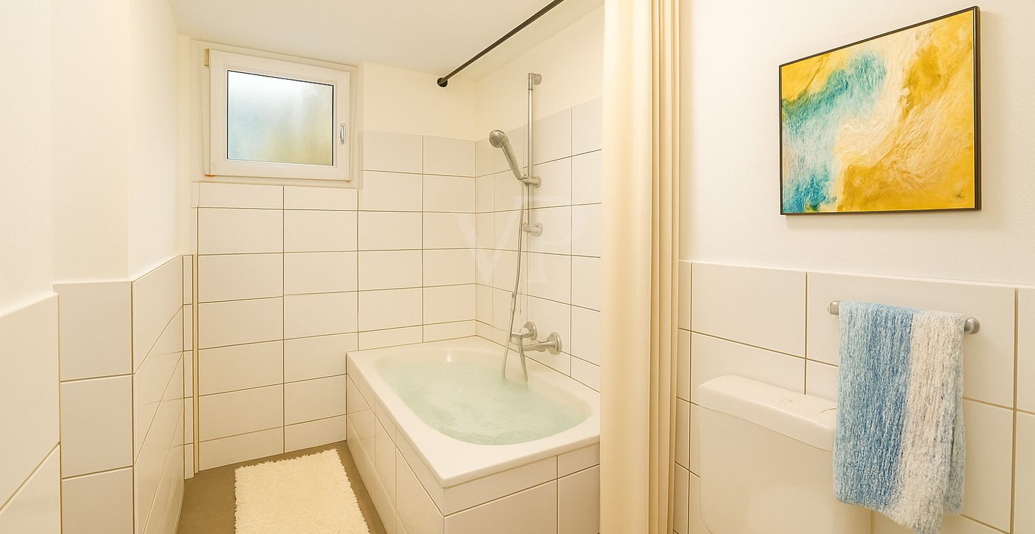 Musterfoto Badezimmer KI generiert