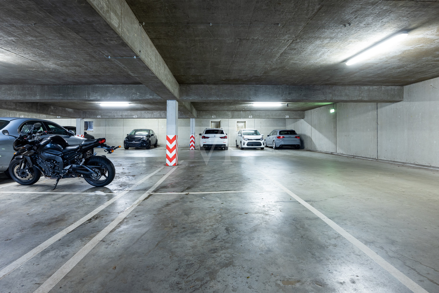 Tiefgaragenstellplatz