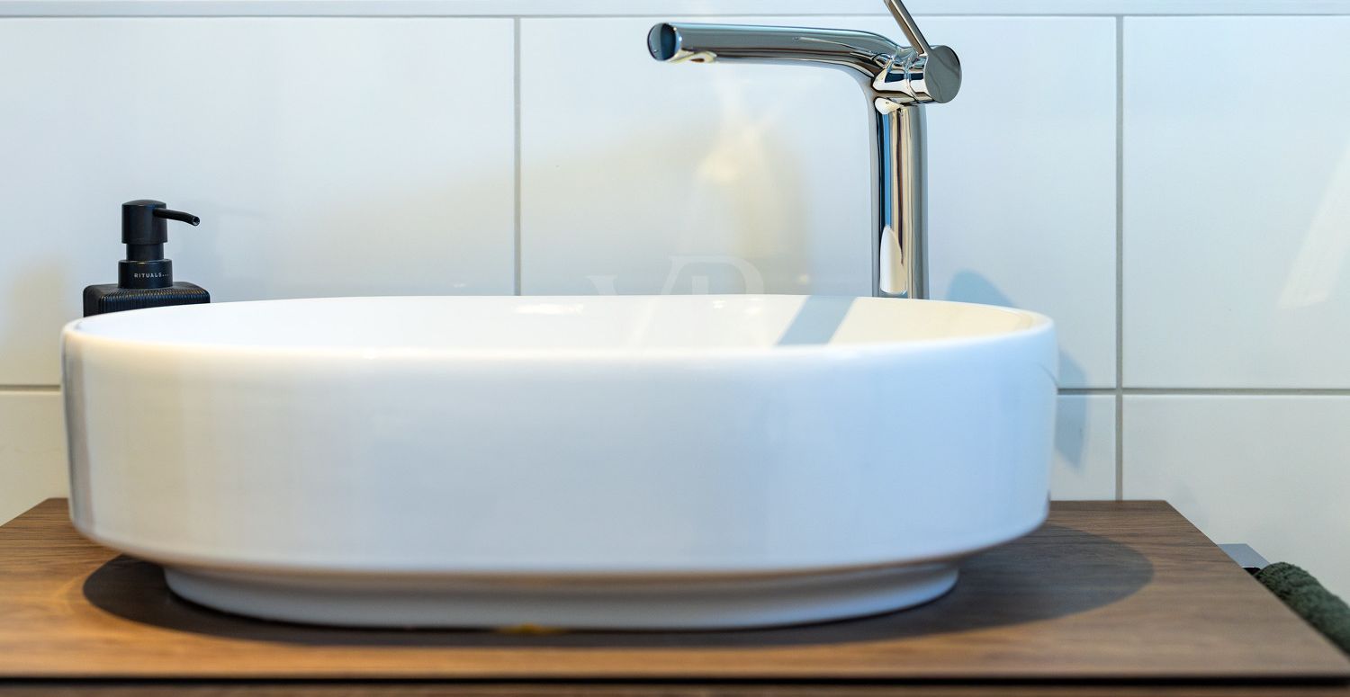 Detail Waschbecken im ersten Obergeschoss