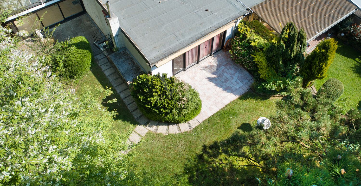 Drohnenaufnahme Garten