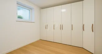 von_poll_real_estate_property_24250392_image_24