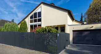 von_poll_real_estate_property_24250392_image_0