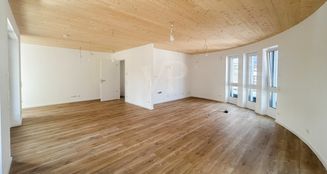 von_poll_real_estate_property_25250012_image_8