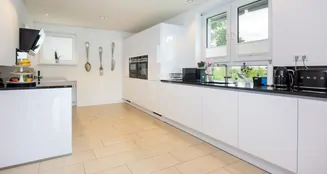 von_poll_real_estate_property_25250023_image_9