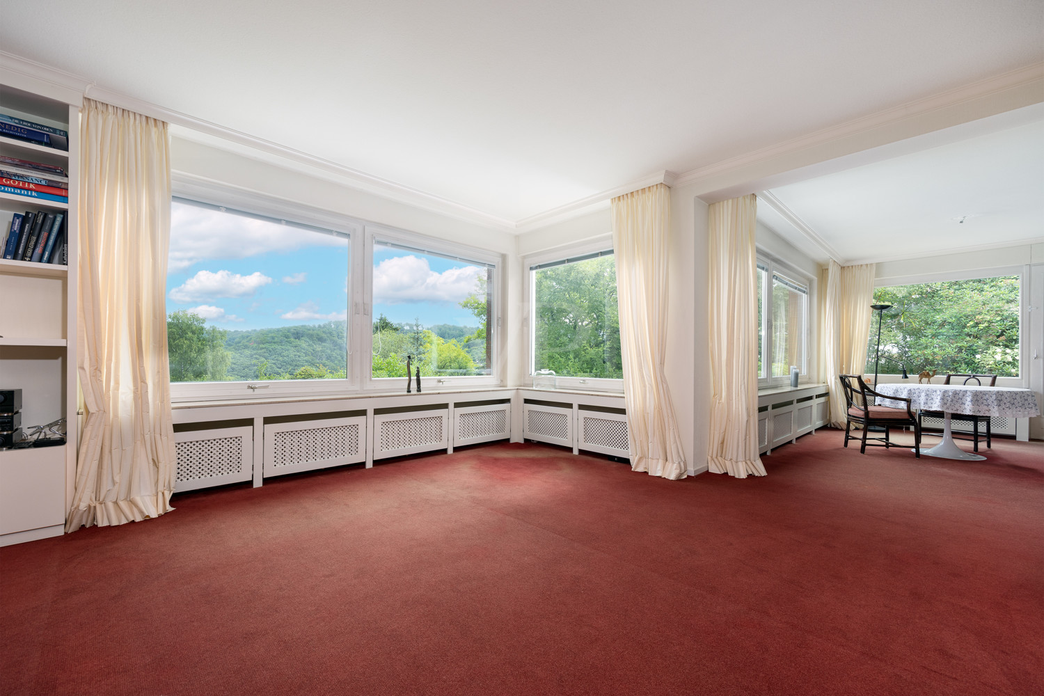 Wohnzimmer/Esszimmer