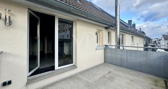 von_poll_real_estate_property_2525002-02_image_0