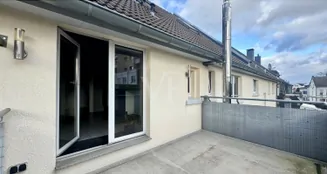 von_poll_real_estate_property_2525002-02_image_0